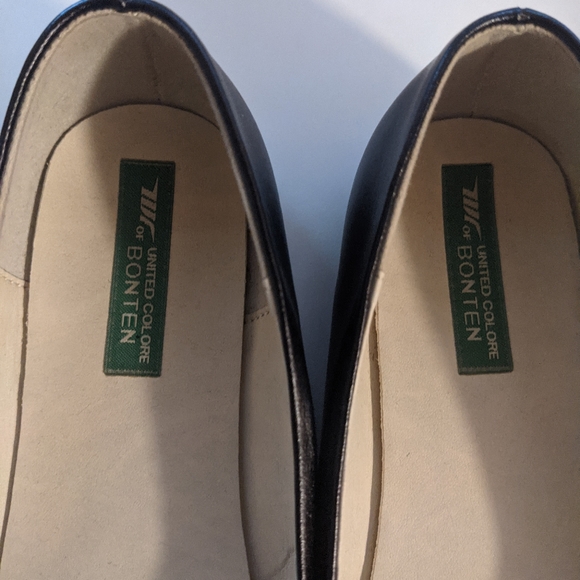 United Colors of Bonten flats - Picture 2 of 8